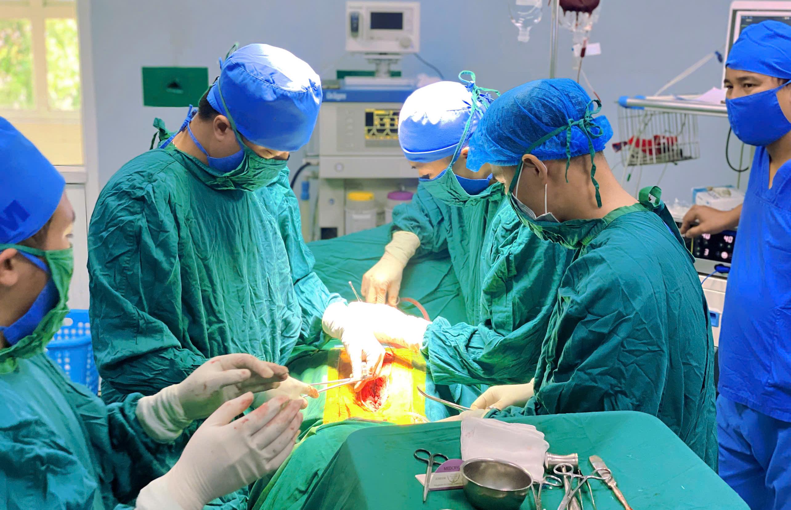 Bệnh viện Chấn thương Chỉnh hình Nghệ An: Địa chỉ tin cậy trong điều trị vẹo cột sống